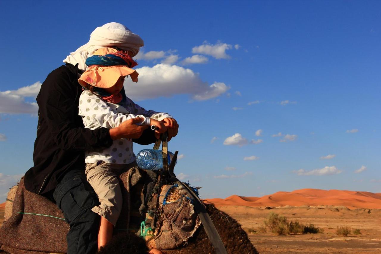 Hotel Takojt Merzouga Esterno foto